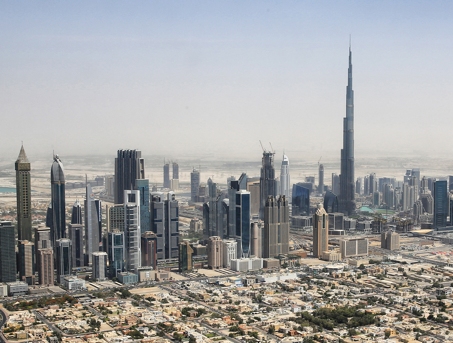 Imagem de referência de Burj Khalifa, descrito nos dados abertos como arranha-céu em Dubai, Emirados Árabes Unidos