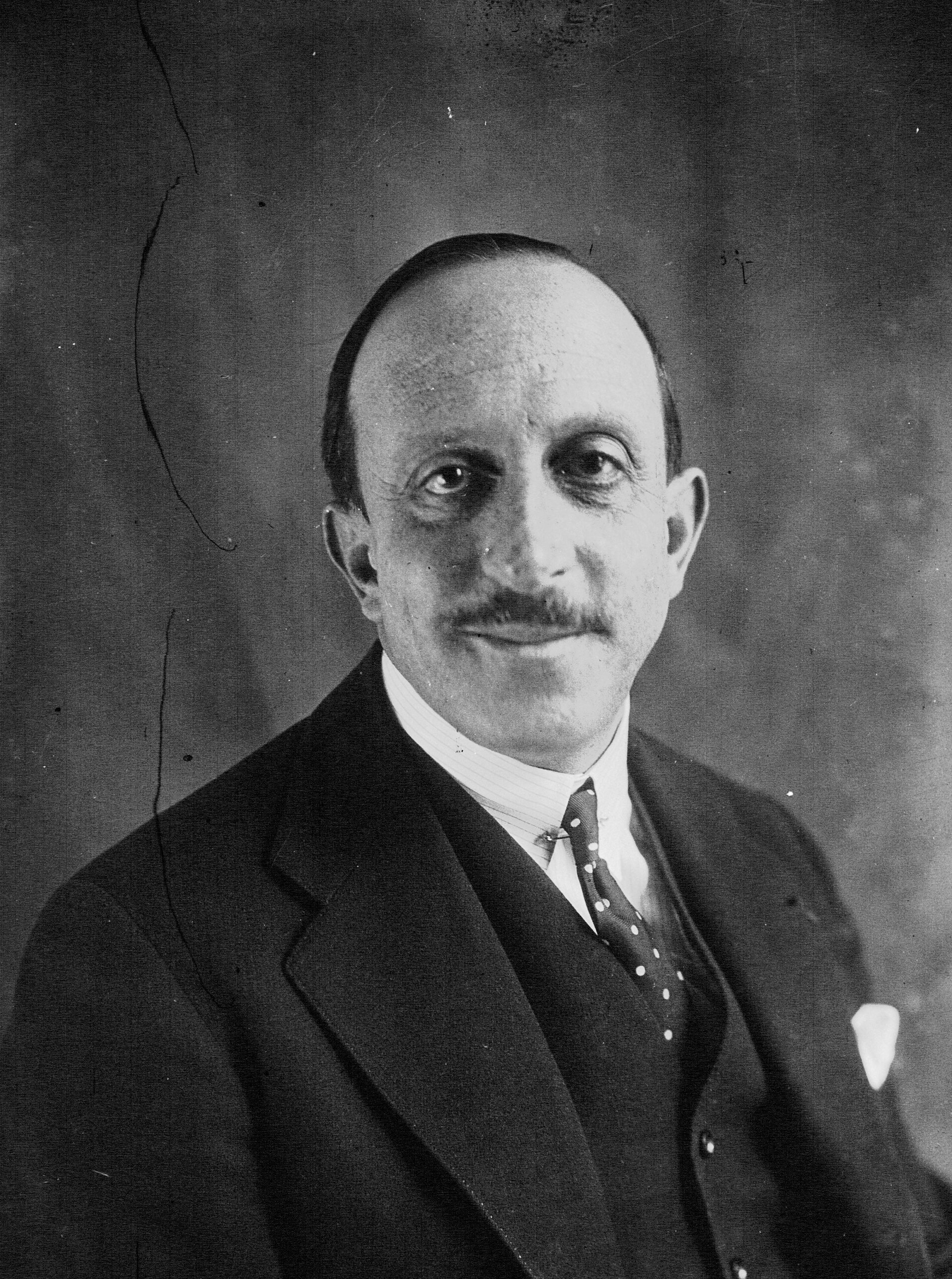 Imagem de referência de Achille Fould, descrito nos dados abertos como político francês