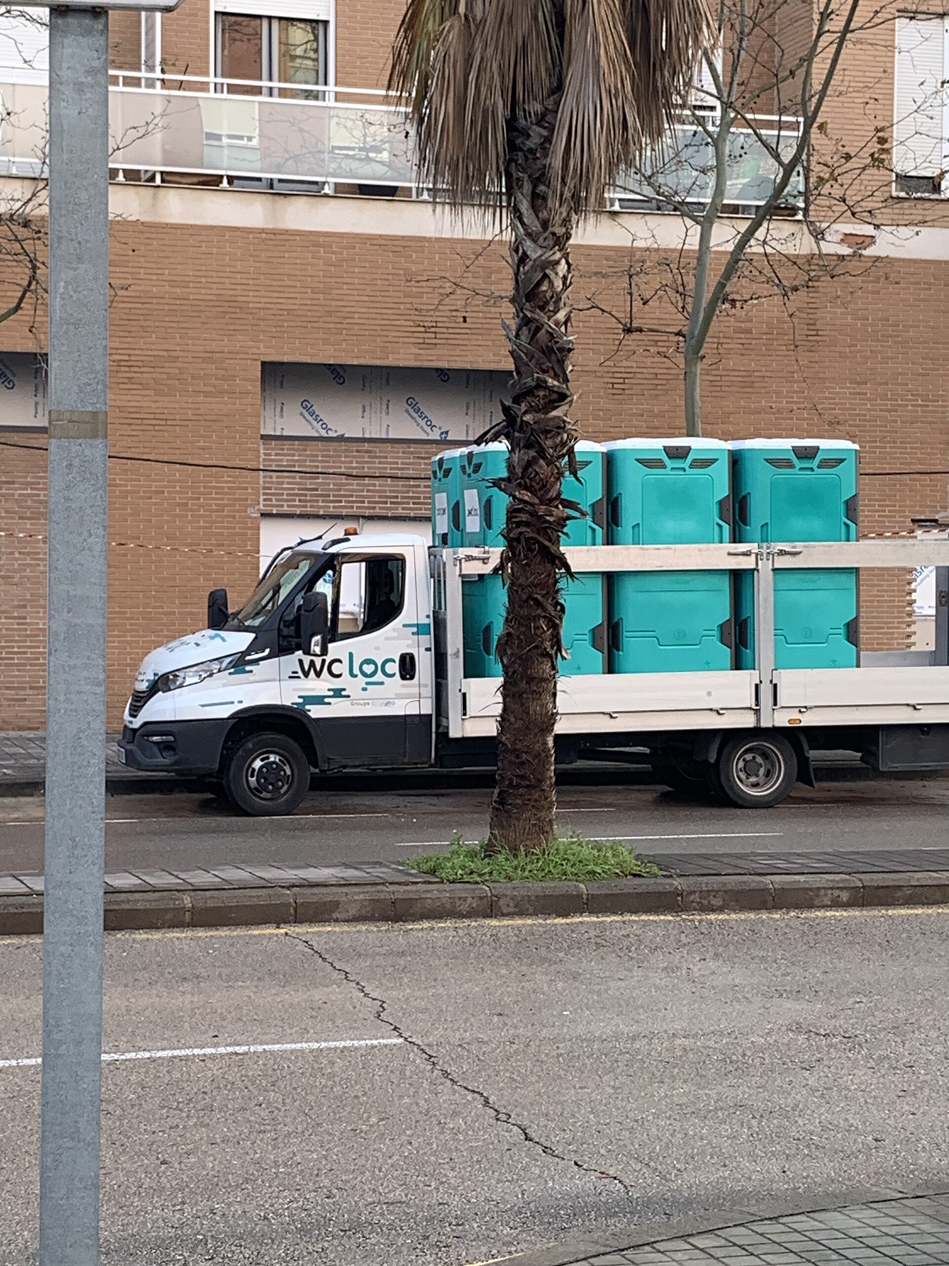 Imagem de referência relacionada a WC Loc, item descrito como registro de referência sobre WC Loc, organizado a partir de dados estruturados abertos
