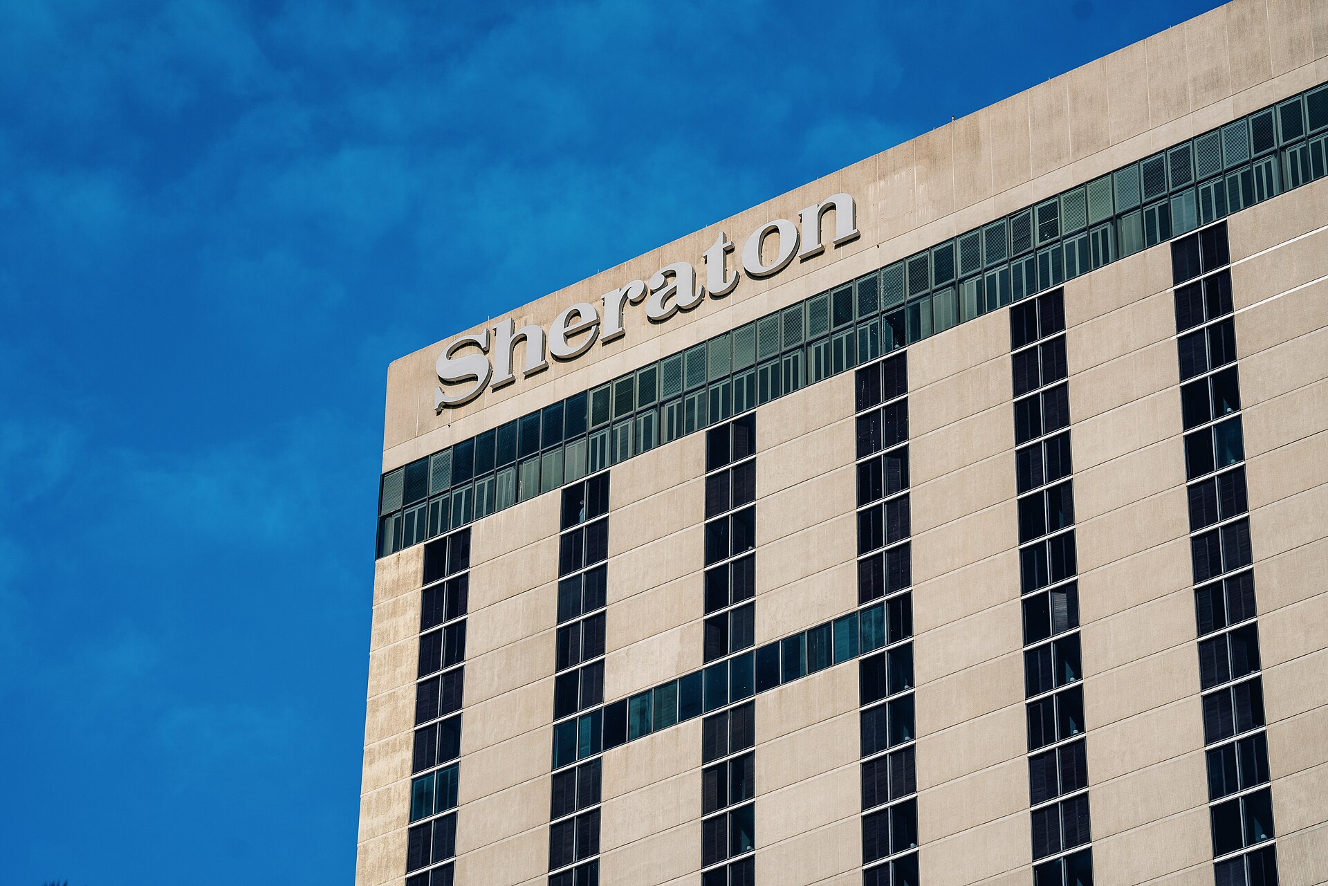 Imagem de referência relacionada a Sheraton Hotels & Resorts, item descrito como registro de referência sobre Sheraton Hotels & Resorts, organizado a partir de dados estruturados abertos
