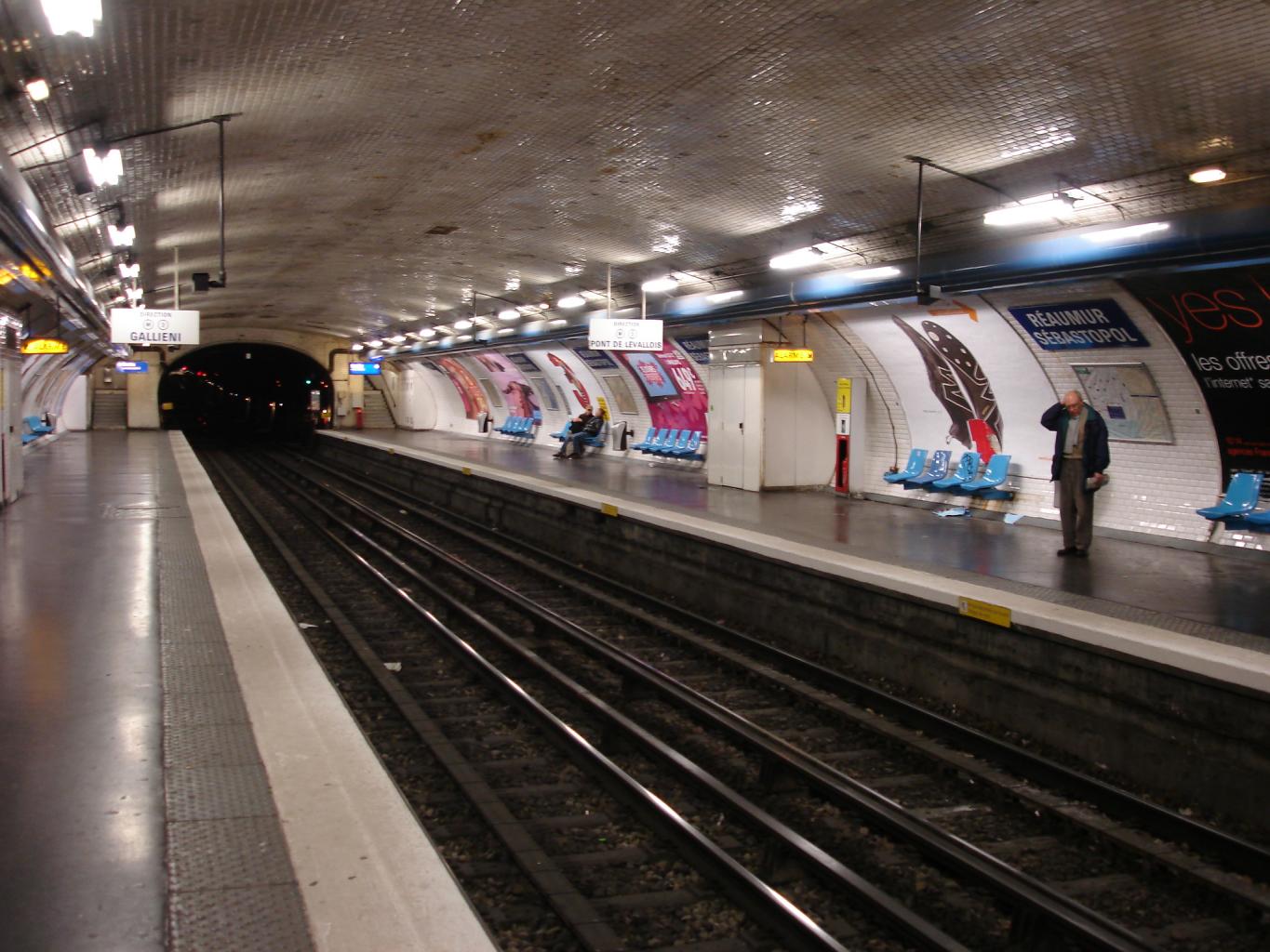 Imagem de referência de Réaumur - Sébastopol, descrito nos dados abertos como estação do Metropolitano de Paris