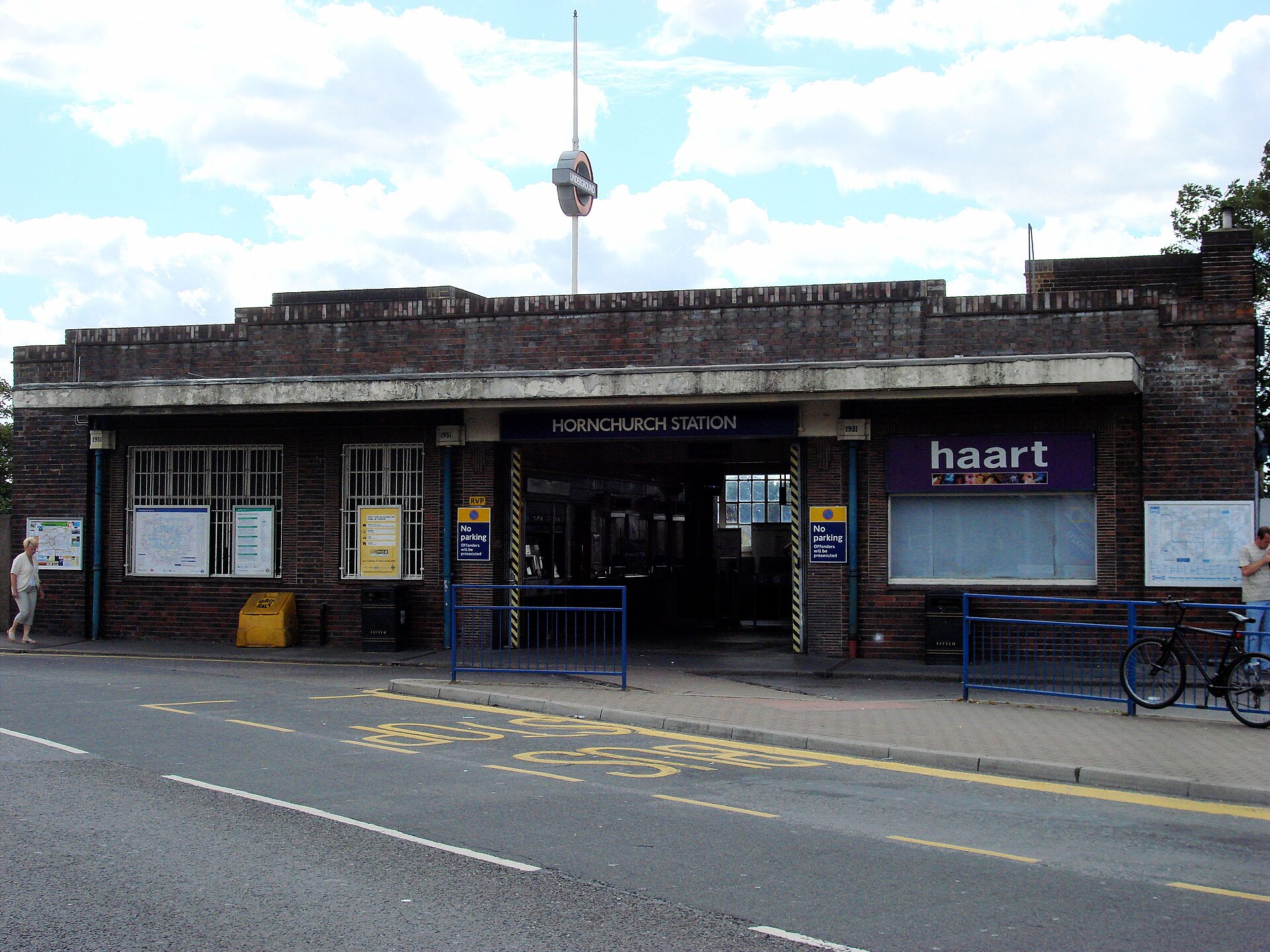 Imagem de referência de Hornchurch, descrito nos dados abertos como estação do metrô de Londres