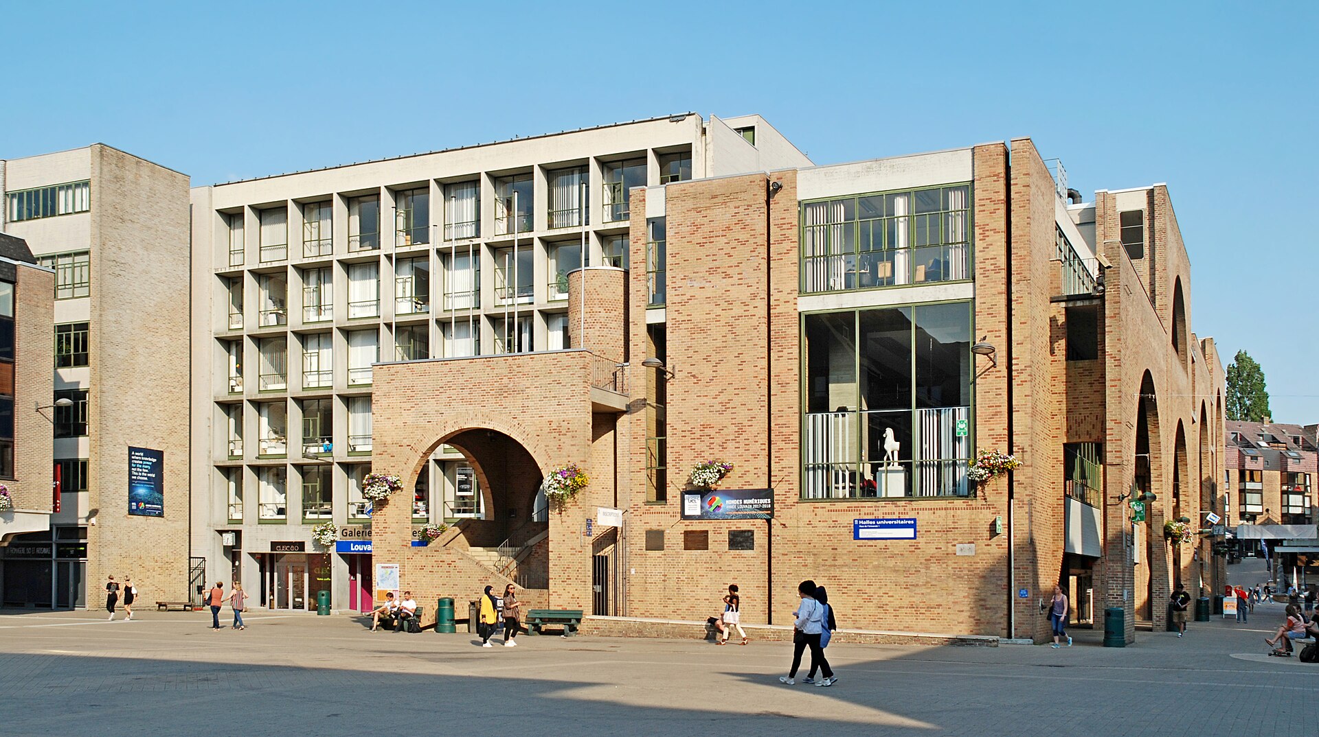 Imagem de referência de Universidade Católica de Lovaina (UCLouvain), descrito nos dados abertos como universidade belga de língua francesa