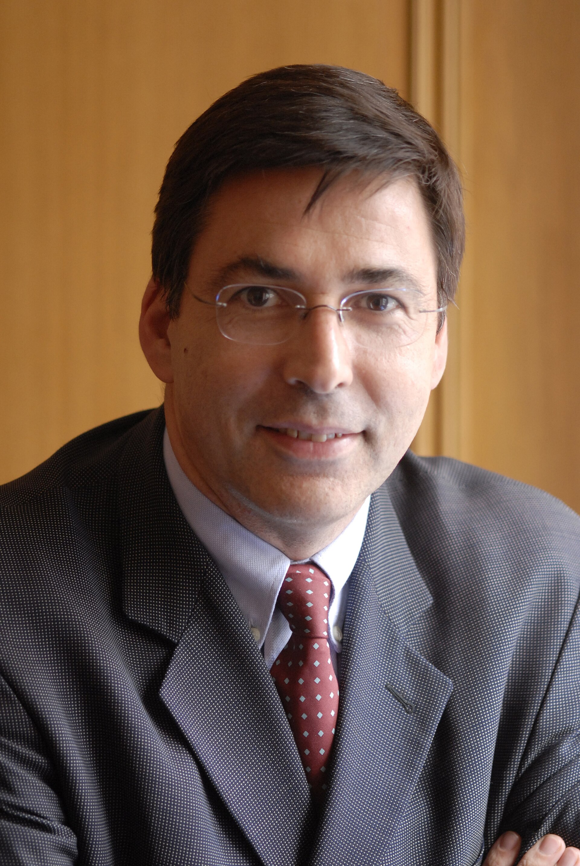 Imagem de referência relacionada a Denis Beau, item descrito como registro de referência sobre Denis Beau, organizado a partir de dados estruturados abertos