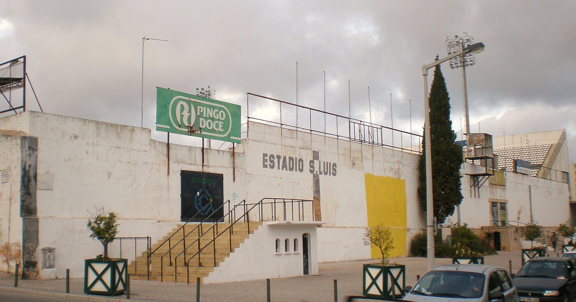 Imagem de referência de Estádio de São Luís, descrito nos dados abertos como estádio em Faro, Portugal