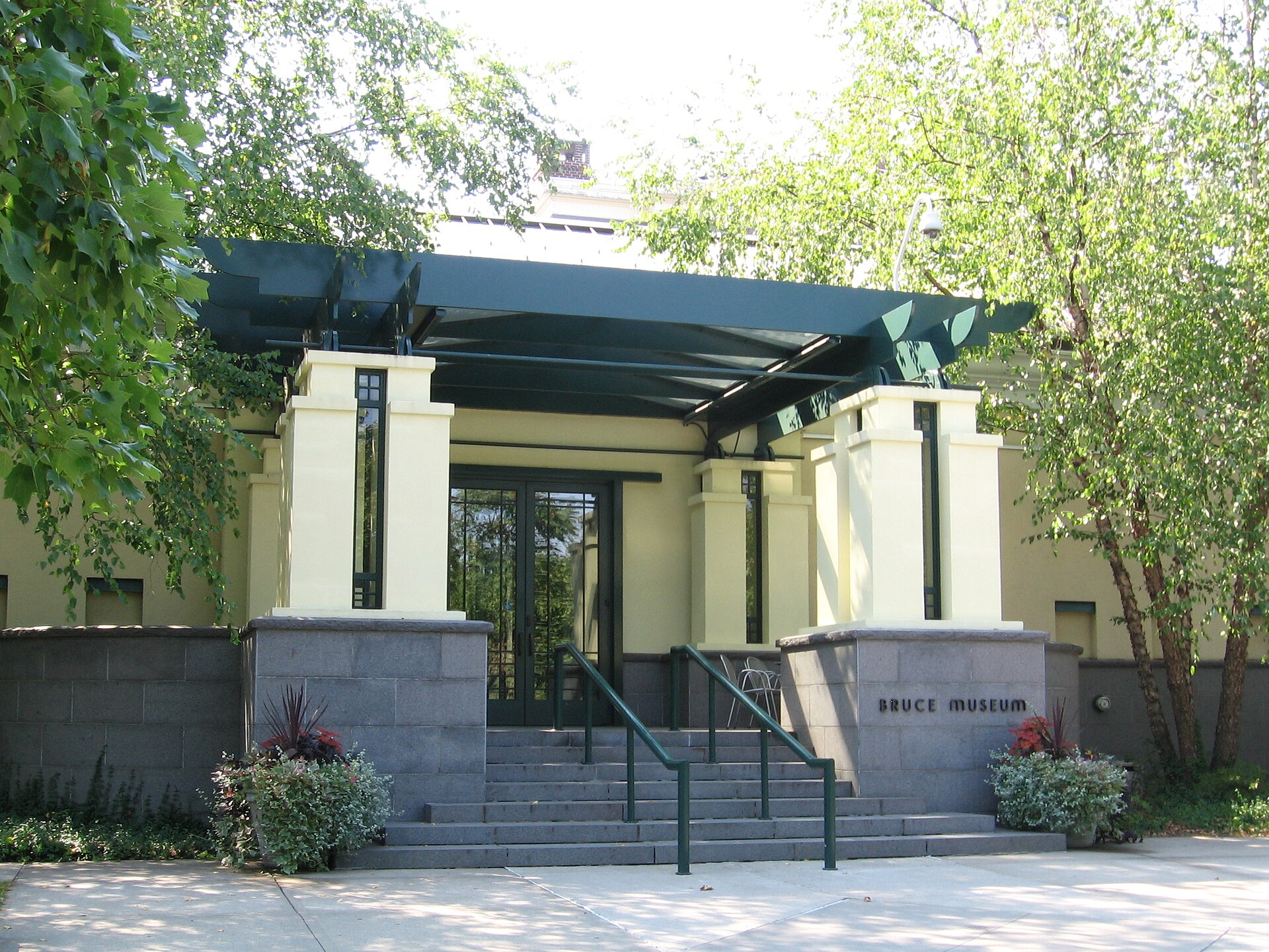 Imagem de referência de Bruce Museum, descrito nos dados abertos como museu em Connecticut, Estados Unidos