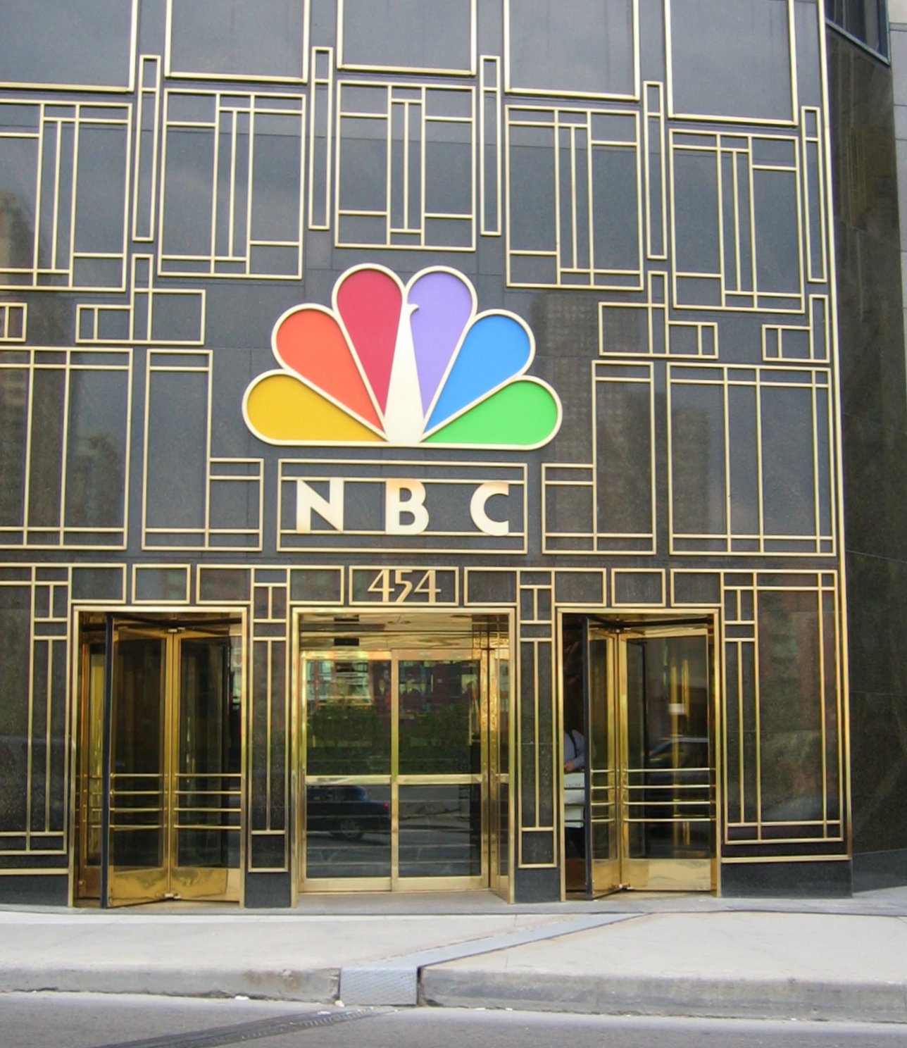 Imagem de referência de National Broadcasting Company, descrito nos dados abertos como rede de televisão e rádio americana
