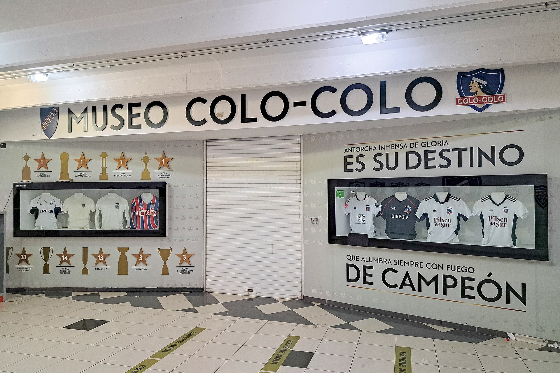 Imagem de referência de Museu do Colo-Colo, descrito nos dados abertos como museu em Santiago (comuna), Chile