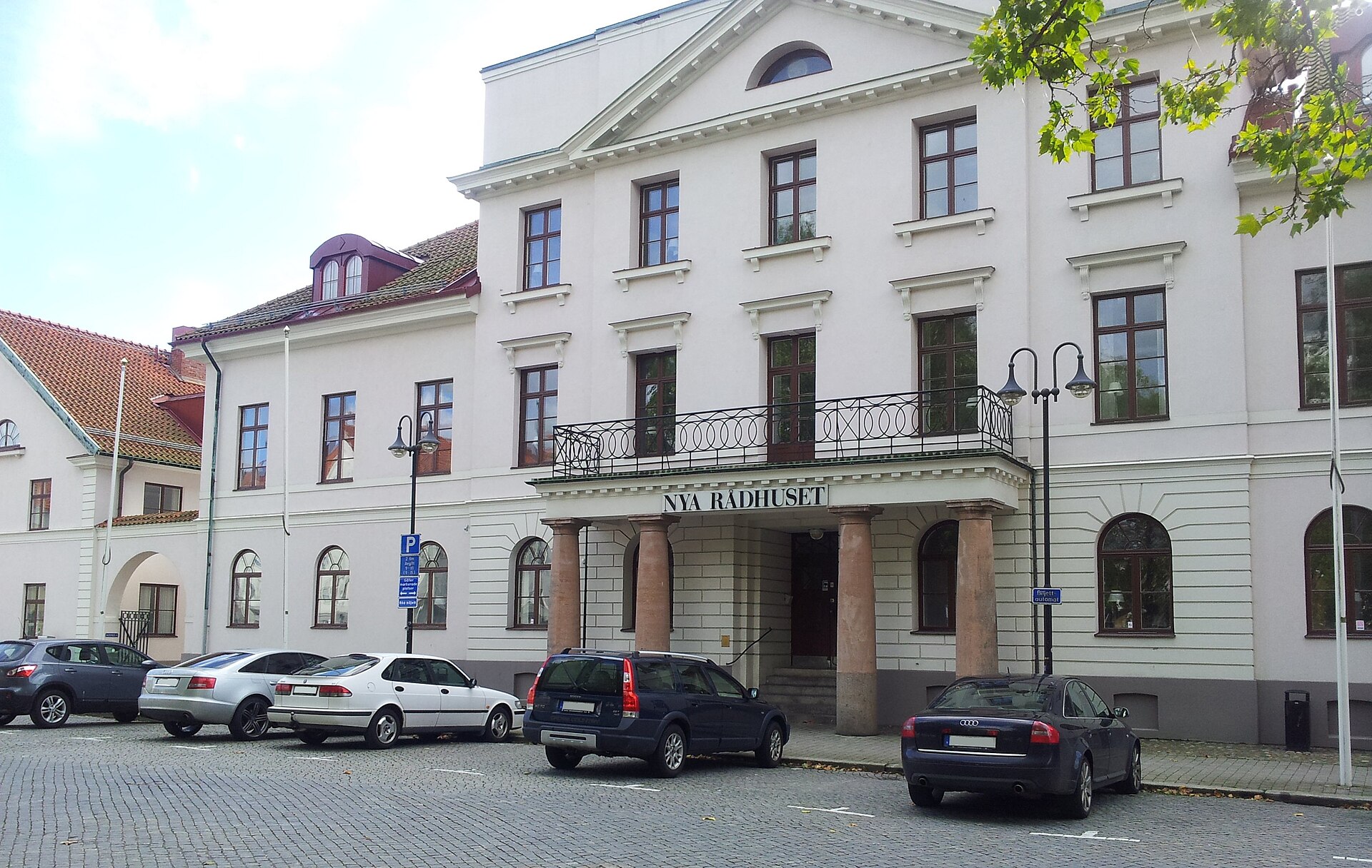 Imagem de referência de Ystad, descrito nos dados abertos como comuna da Suécia