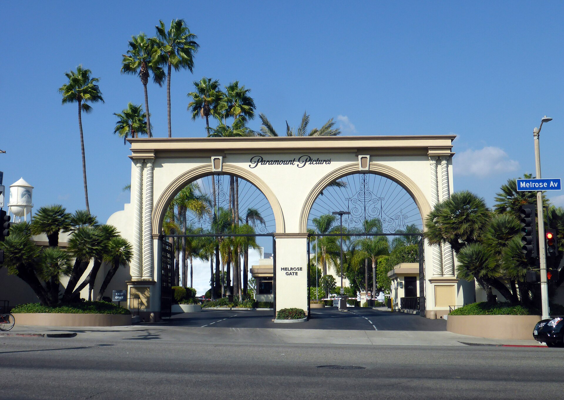 Imagem de referência de Paramount Pictures, descrito nos dados abertos como estúdio de cinematográfico dos Estados Unidos