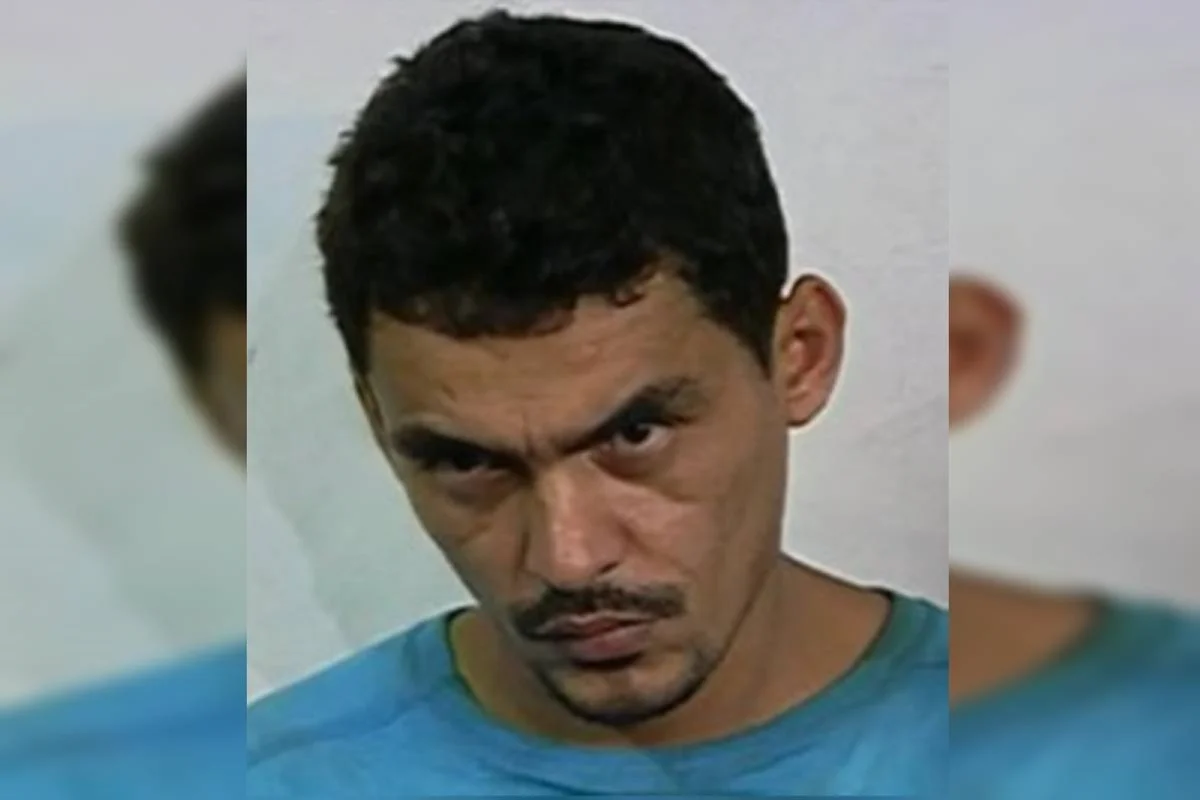 Imagem colorida de Doca, principal procurado da megaoperação no Rio que segue foragido - Metrópoles