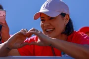 Celina, Michelle e Bia evitam número do PT e usam "12+1" ao divulgar evento