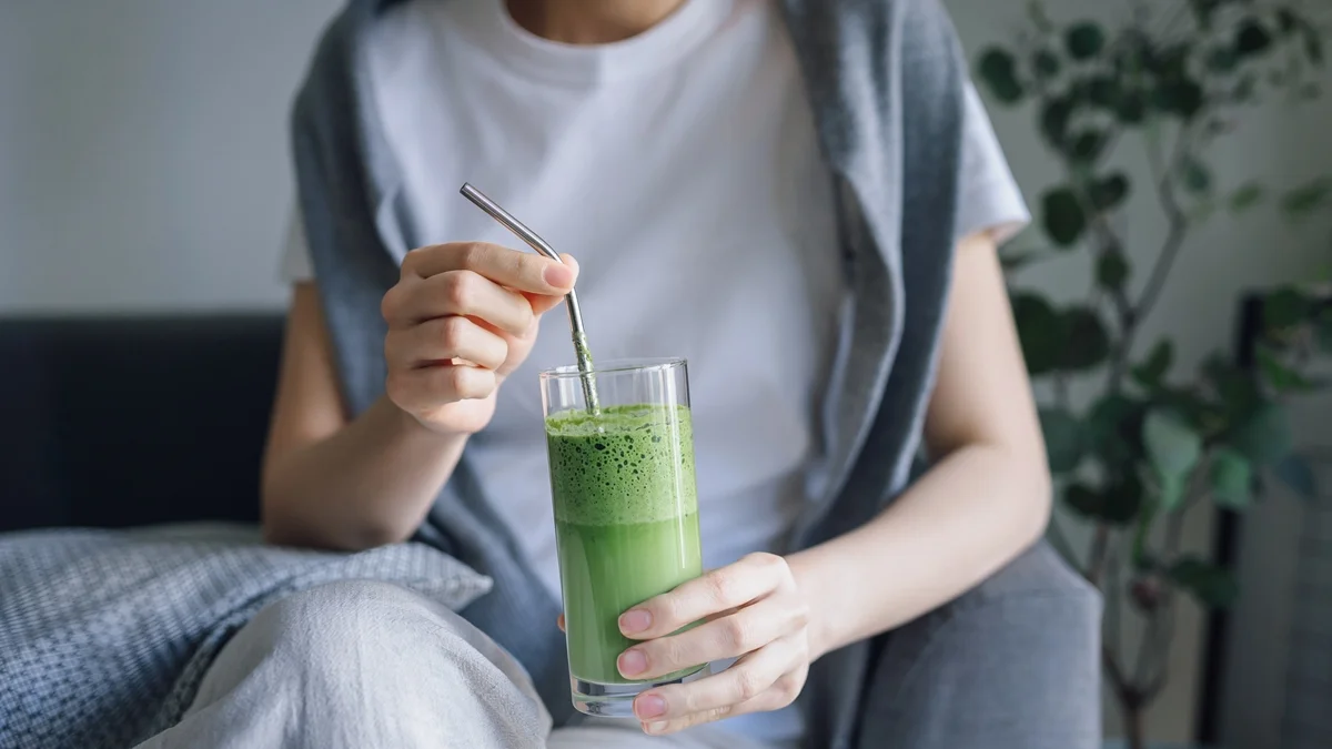Suco verde: nutri ensina bebida que desincha e ajuda a proteger o fígado