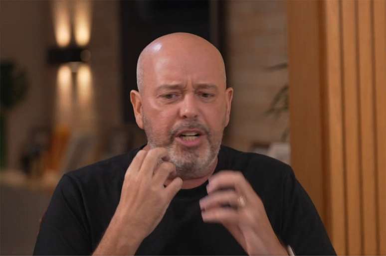 Alex Escobar retorna ao Globo Esporte após problema de saúde