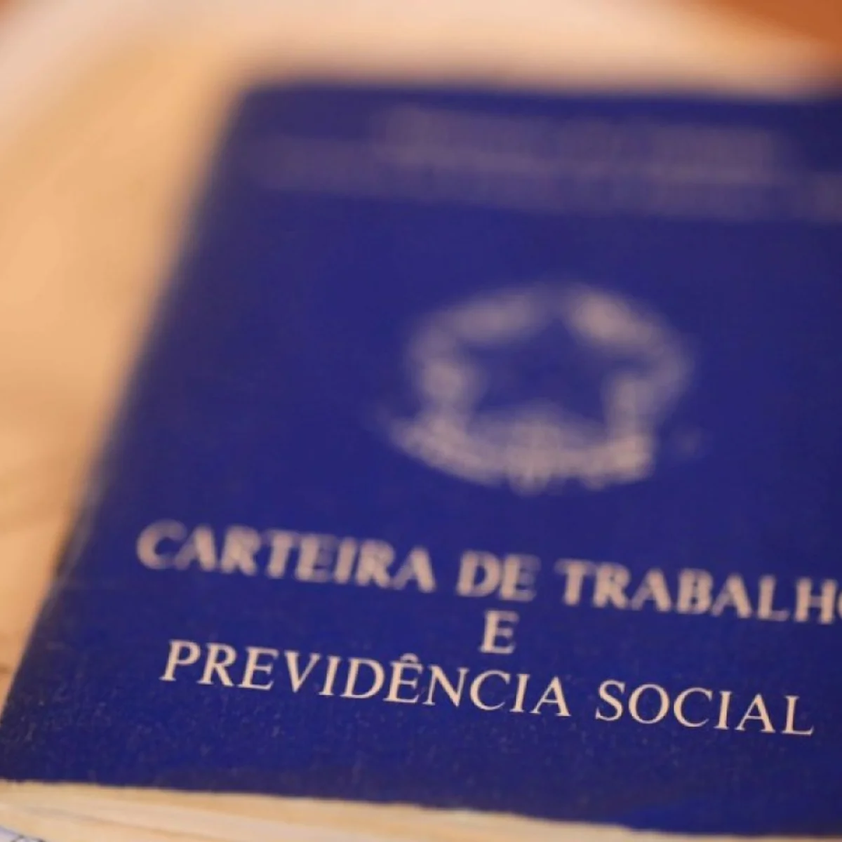 Semana começa com mais de mil oportunidades de emprego no DF
