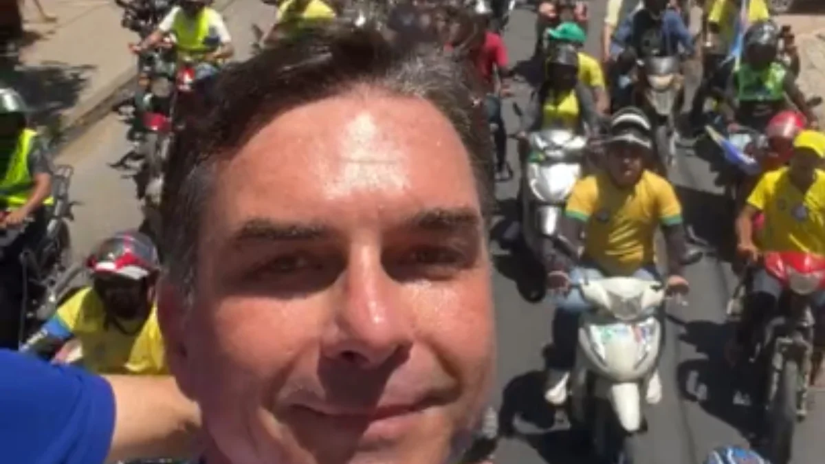 Após proibição de bets, Flávio diz que Lula "está desesperado"