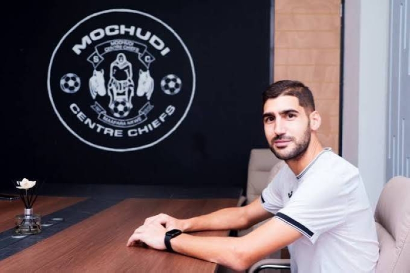 Magosi se despede do técnico após três jogos