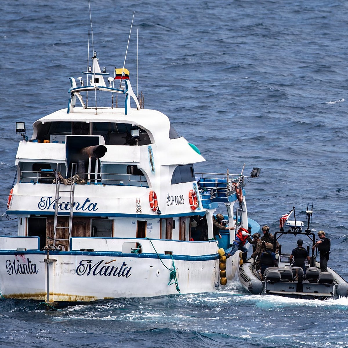 Ataques dos EUA a barcos de pesca equatorianos levantam preocupações humanitárias, mas a administração Trump não recua