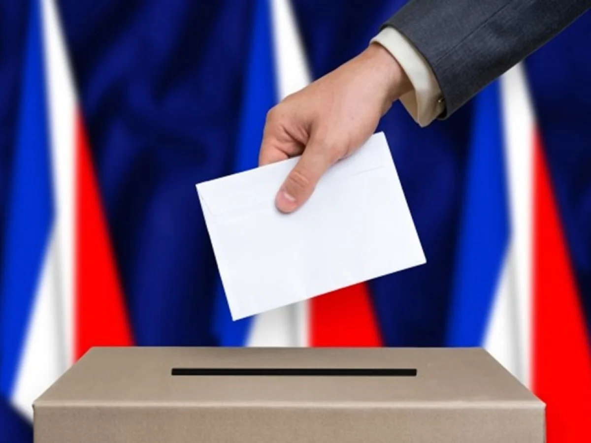 Extrema direita avança no Senado da França com recorde de cadeiras