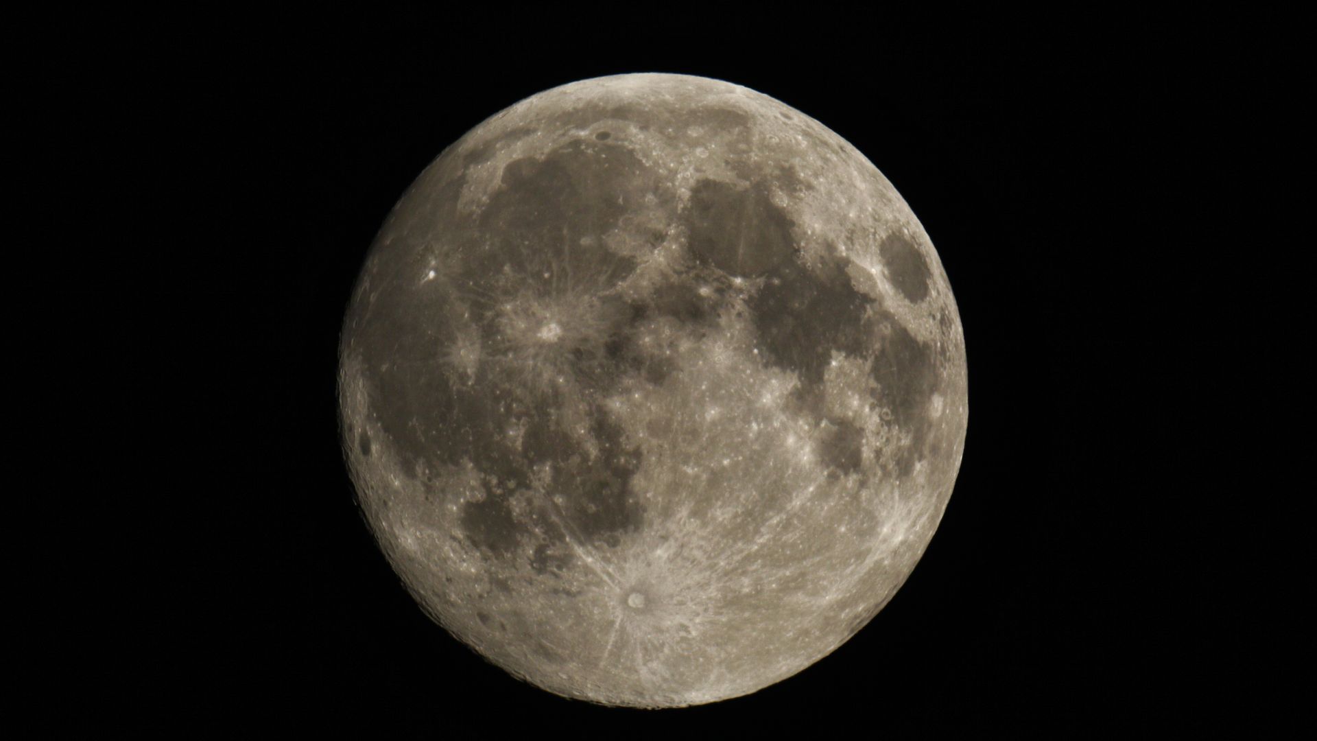 Astrônomo Veselkov: na noite de domingo será possível observar a Lua da Colheita