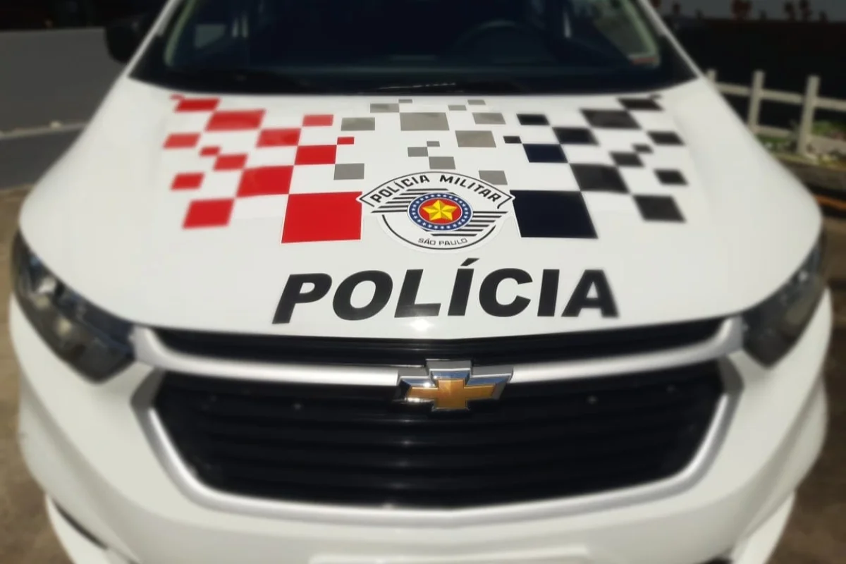 Homem é preso suspeito de agredir ex-namorada em casa e destruir móveis