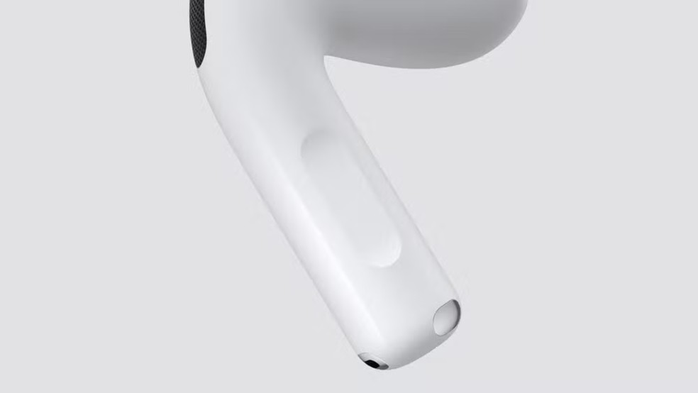 AirPods 5 vs AirPods 4: o que mudou e qual fone da Apple vale mais a pena?