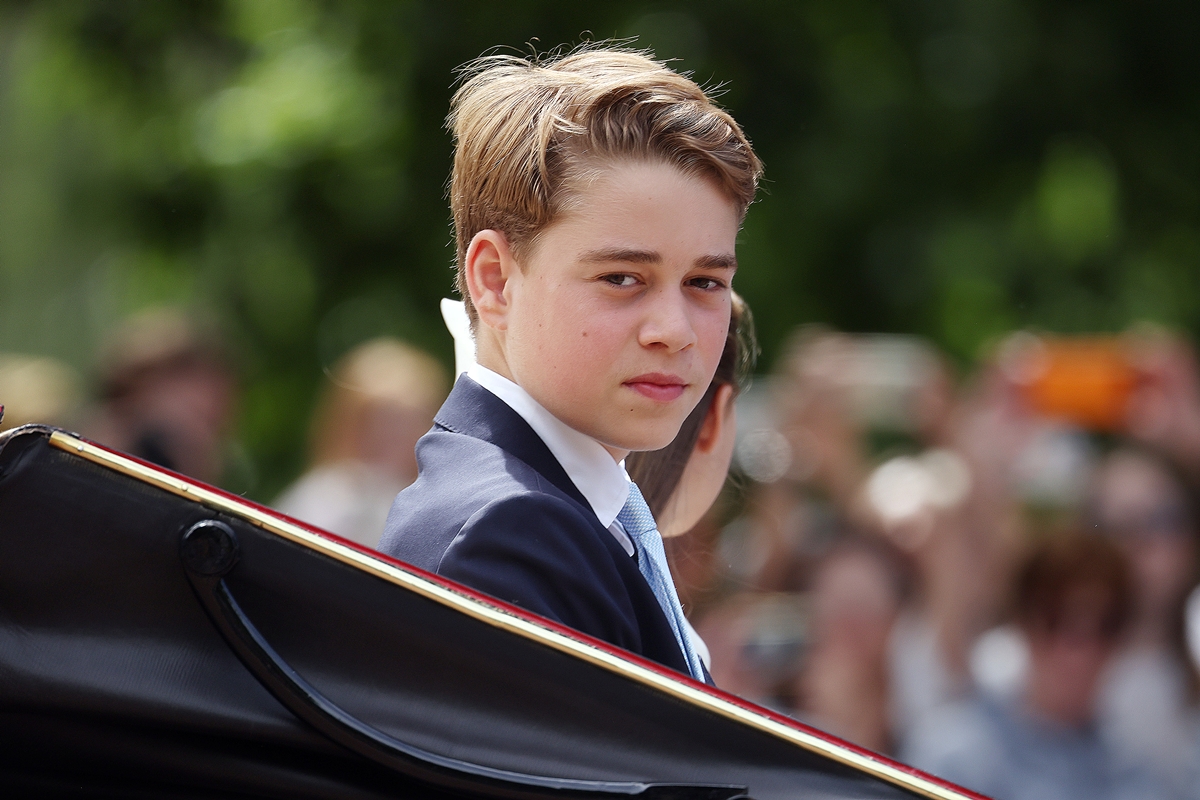 Príncipe William revela personalidade de George "longe dos holofotes"