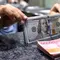 Top 3: Rupiah Hampir Tembus 18.000 per Dolar AS