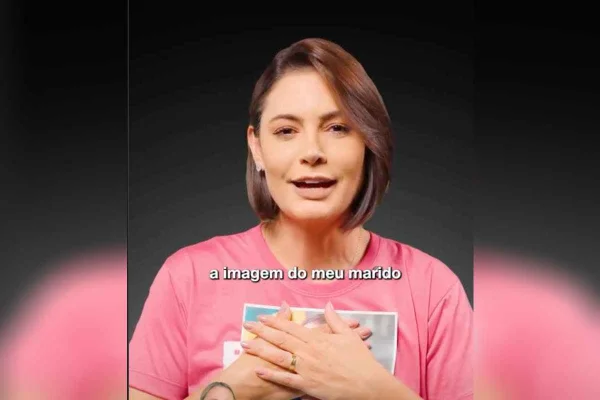 Michelle faz paralelo com passado de dificuldades na reta final da campanha