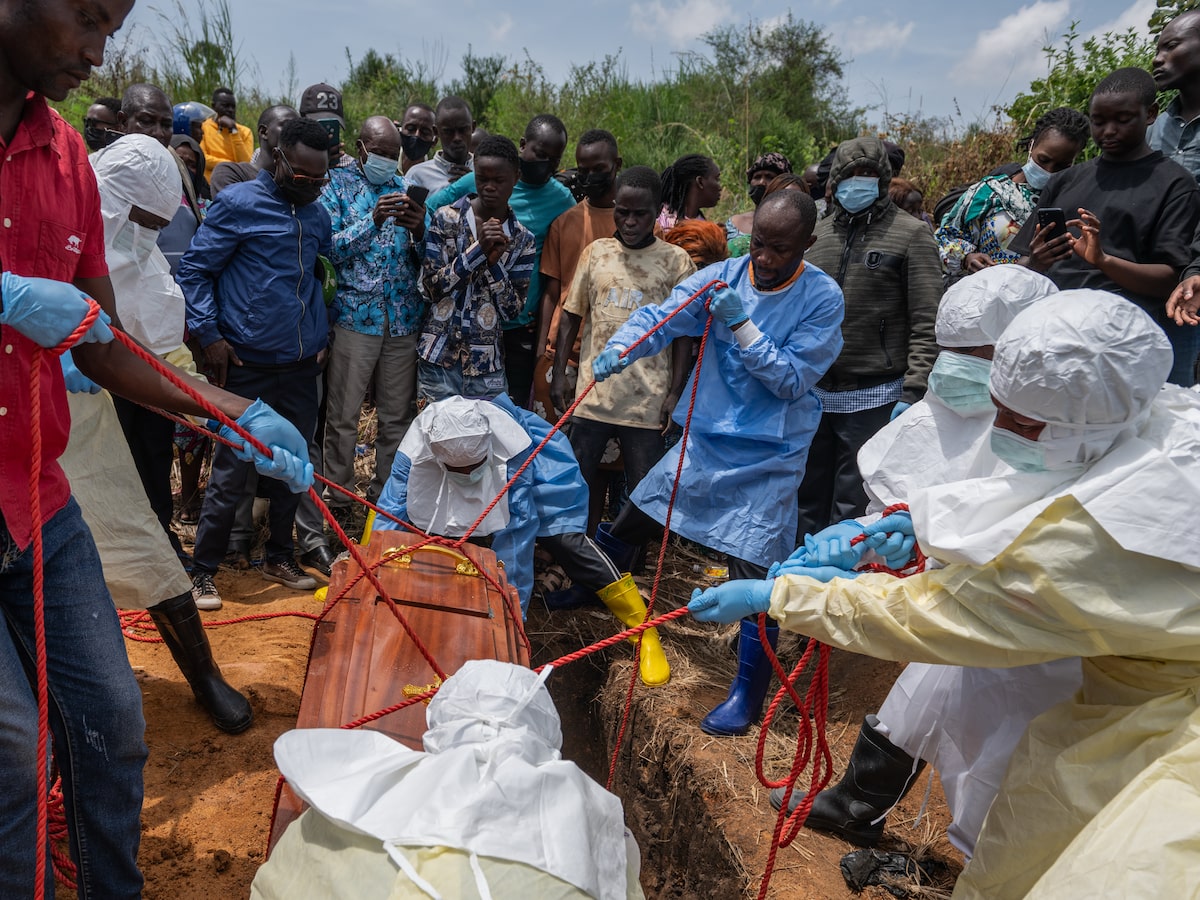Surto de de Ebola na RD Congo ultrapassa 8 mil casos e chega a quase 4 mil mortes