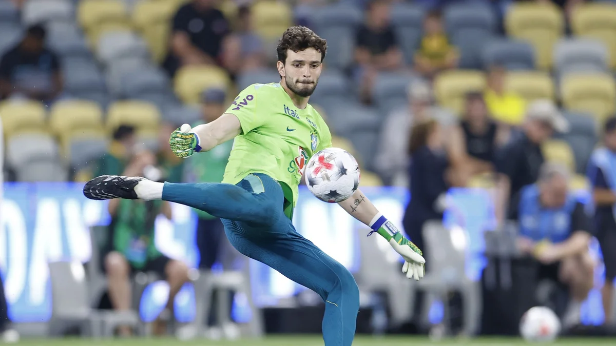 Otávio pode se tornar 1º goleiro do Cruzeiro titular do Brasil após 23 anos