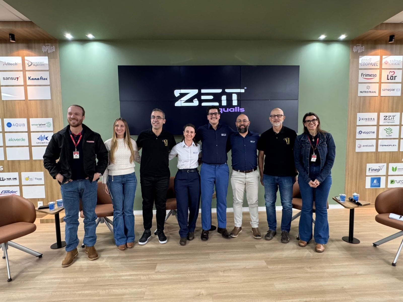 Evento de pré-lançamento do Zeit Qualis reuniu especialistas, veterinários, zootecnistas, produtores rurais e lideranças do setor no Espaço Impulso, em Cascavel, no Paraná Foto cedida: Zeit