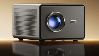 Honor lança projetor que ajusta a imagem sozinho e funciona até com luz acesa