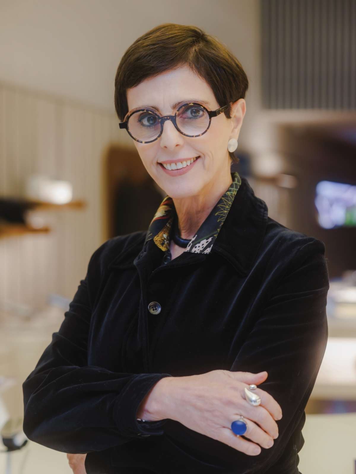 Lilian Pacce, especialista em moda: "Vejo esses closets de 200 metros quadrados e acho indecente porque a pessoa não tem nem tempo de vida para usar tudo aquilo. Acho que essa coisa de ter cada vez mais é insegurança"