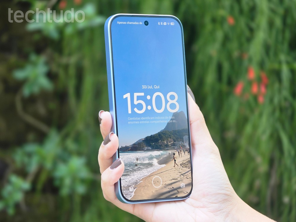 Tela de bloqueio do Xiaomi 17T (com marca) — Foto: Ana Letícia Loubak/TechTudo