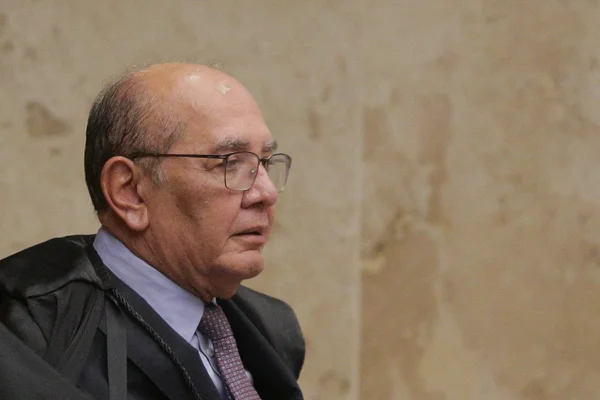"Fragilidade das insinuações", diz Gilmar ao exaltar decisão do MPF