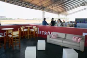 Animado, Camarote Metrópoles curte Stock Car, Fórmula 4 e Turismo Nacional
