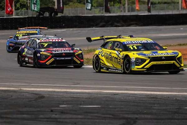 Sábado terá corrida da Stock Light e classificação da Stock Car em Brasília - destaque galeria