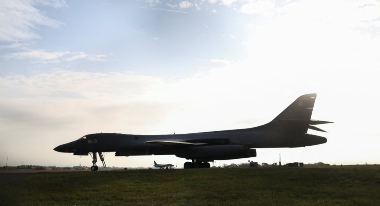 Bombardeiro B-1B Lancer na base aérea da RAF em Fairford, no Reino Unido REUTERS/Toby Shepheard — 27.09.2026