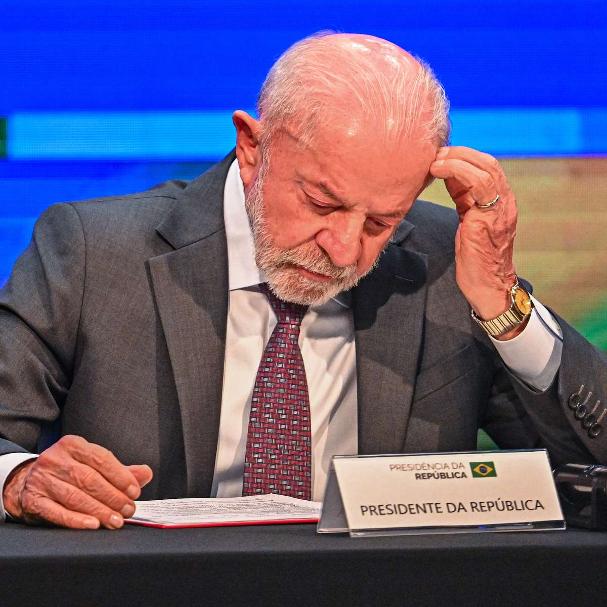 Proibição às bets pode beneficiar Lula a curto prazo e tirar foco sobre crise no STF e caso Master, avaliam especialistas