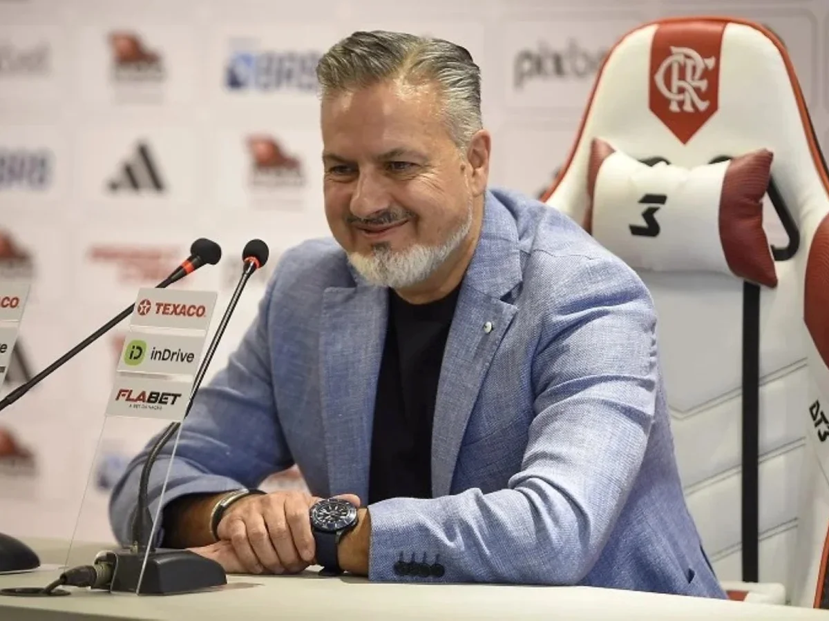 Boto diz que Prestianni, acusado de racismo por Vini, "caberia no Flamengo"