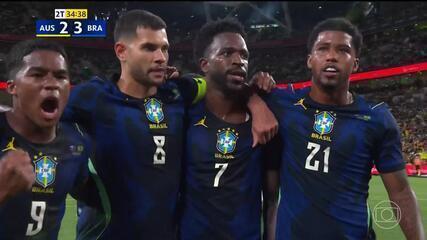 Aos 34 min do 2º tempo - gol de pênalti de Vini Jr do Brasil contra a Austrália