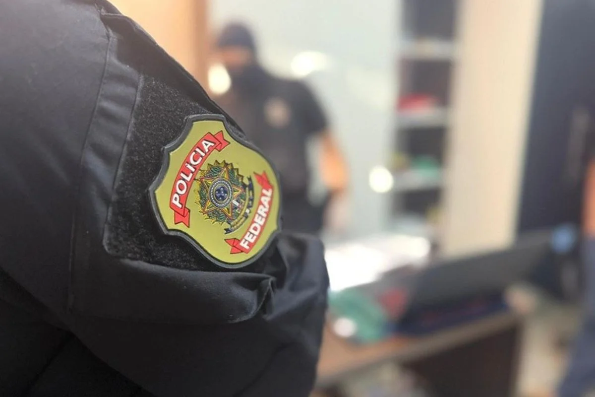 PF investiga grupo por pressionar servidores em troca de apoio eleitoral
