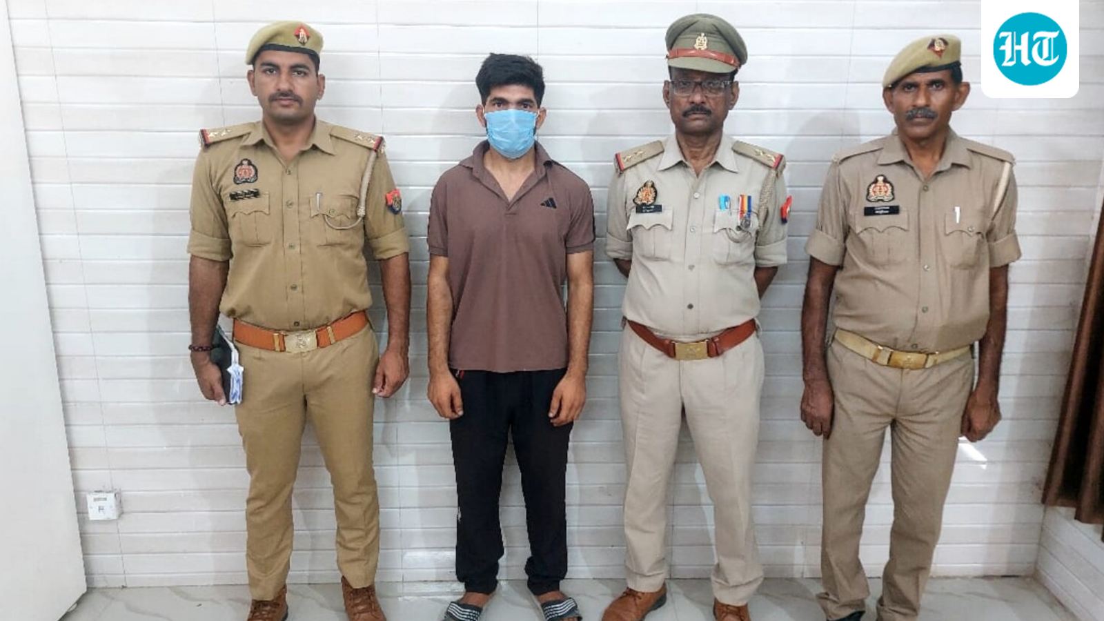 Homem que se passou por Jay Singh Rathore enviado à custódia judicial em caso de fraude de arrecadação de fundos: 'Iske koi bhi sagi behen nahi hai'