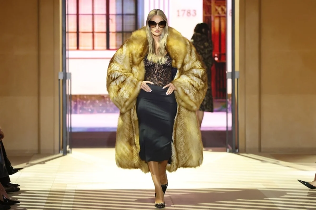 Animal print, grunge e all black ganham destaque na Semana de Moda de Milão