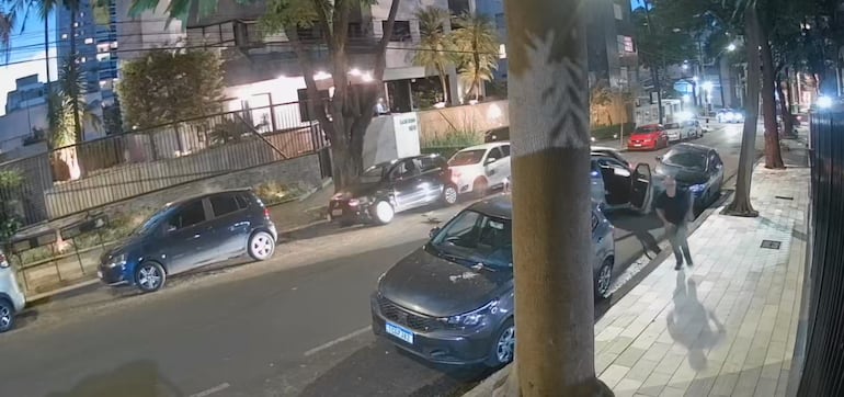 Vídeo: ‘Ladrão de peruca’ é preso novamente após perseguição e bater em quatro carros em BH