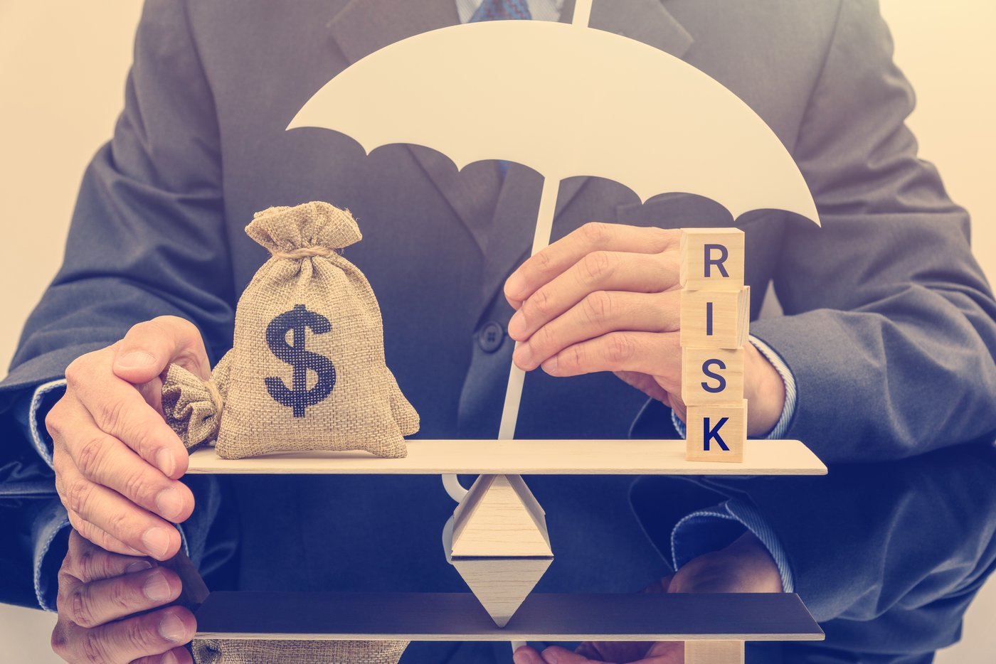 Greg Abel comprou pessoalmente $68 milhões de ações da Berkshire em 2022, anos antes de se tornar CEO. Veja por que essa aposta inicial nele mesmo ainda importa para os acionistas da Berkshire hoje.