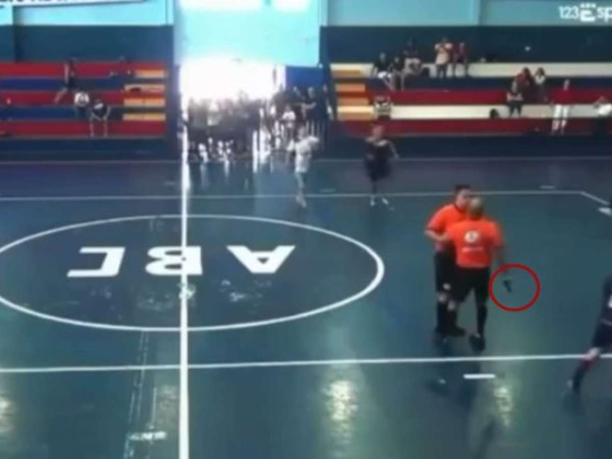 Árbitro saca revólver em jogo infantil no Mato Grosso do Sul