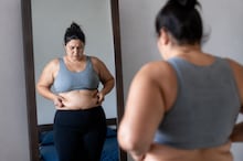 Compulsão alimentar não é exclusiva de quem tem obesidade: entenda como identificar o transtorno