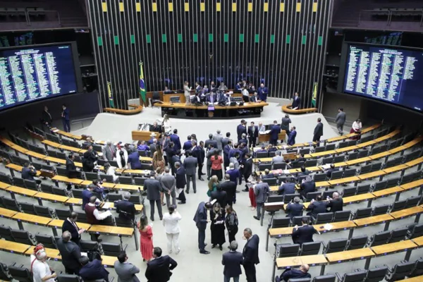 Por que o Brasil não forma consenso (por Ricardo Guedes)